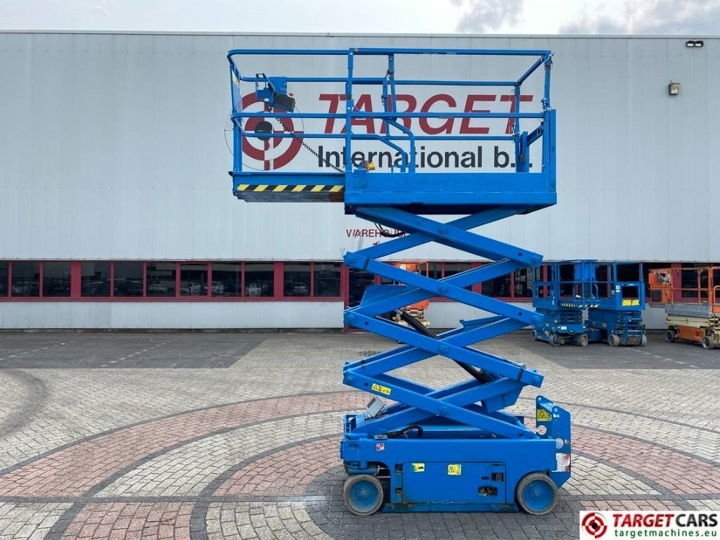 Genie GS-1932 Electric Scissor Work Lift 779cm - Scissor lift: picture 5 Genie GS-1932 Electric Scissor Work Lift 779cm - Scissor lift: picture 5