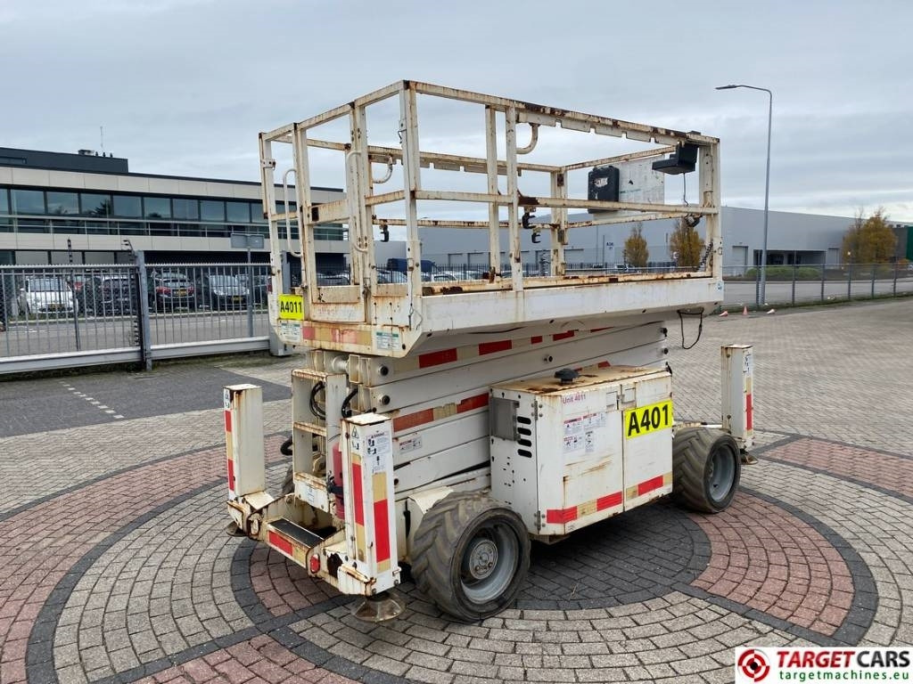 Genie GS-4069RT Diesel 4x4 Scissor Work Lift 1412cm NOCE - Scissor lift: picture 3 Genie GS-4069RT Diesel 4x4 Scissor Work Lift 1412cm NOCE - Scissor lift: picture 3
