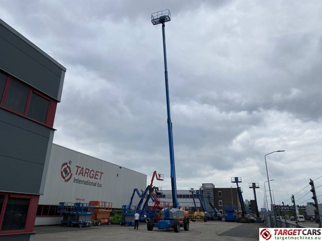 Genie S-100HD Telescopic 4x4x4 Diesel Boom Lift 3248cm - Telescopic boom: picture 5 Genie S-100HD Telescopic 4x4x4 Diesel Boom Lift 3248cm - Telescopic boom: picture 5