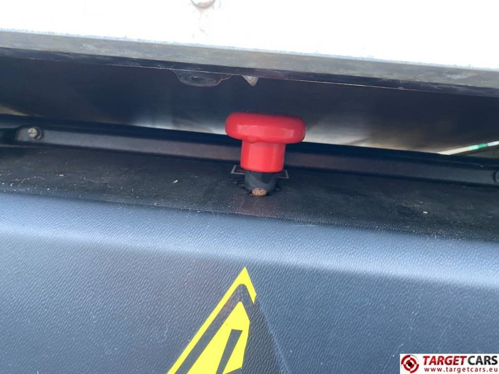 Goupil G4 Electric UTV Closed Box Van  on lease Goupil G4 Electric UTV Closed Box Van: picture 14