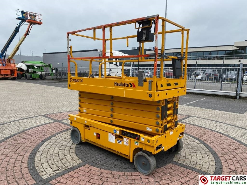 Haulotte Compact 14 Electric Scissor Work Lift 1385cm - Scissor lift: picture 2 Haulotte Compact 14 Electric Scissor Work Lift 1385cm - Scissor lift: picture 2