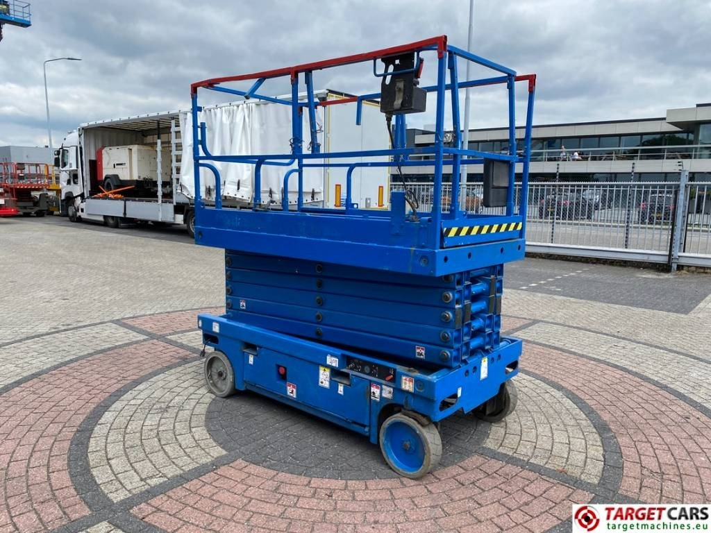 Haulotte Compact 14 Electric Scissor Work Lift 1385cm - Scissor lift: picture 2 Haulotte Compact 14 Electric Scissor Work Lift 1385cm - Scissor lift: picture 2
