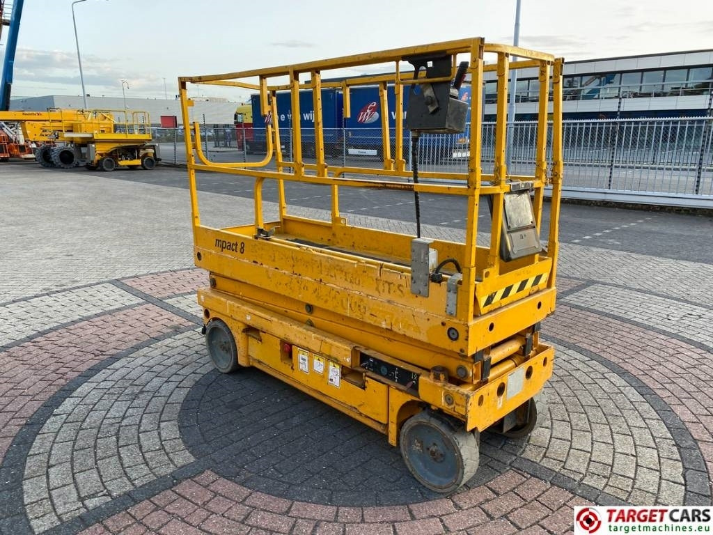 Haulotte Compact 8 Electric Scissor Work Lift 818cm - Scissor lift: picture 2 Haulotte Compact 8 Electric Scissor Work Lift 818cm - Scissor lift: picture 2