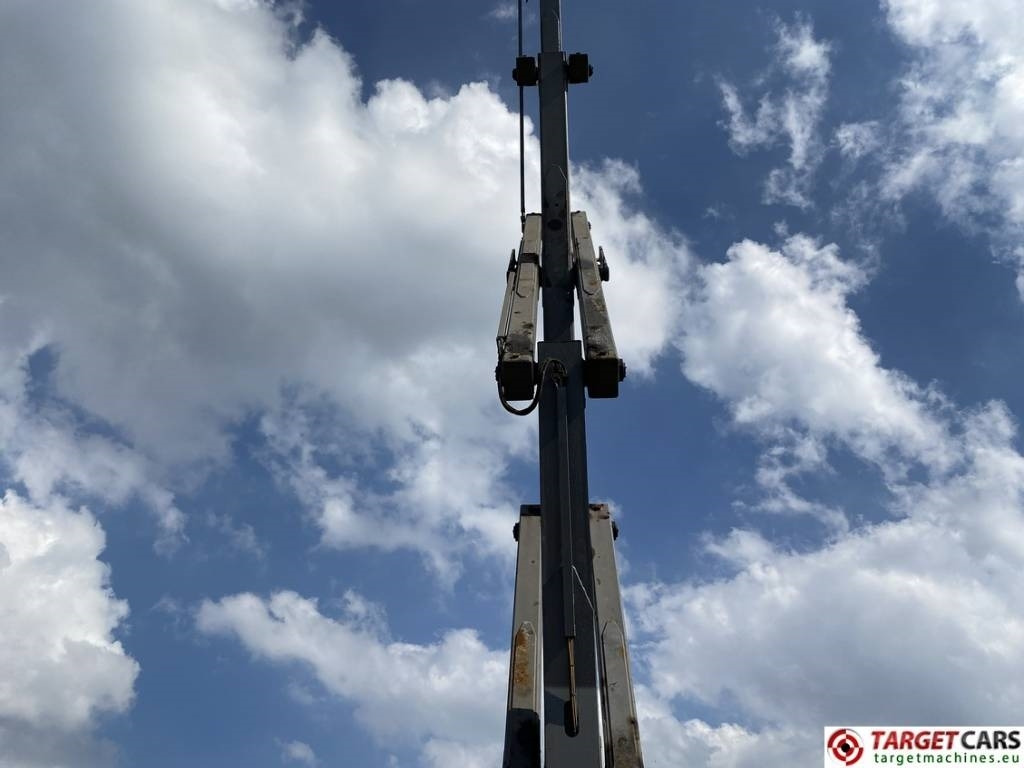 Scissor lift Holland Lift Combistar M-250DL27 diesel scissor worklift 27.20M: picture 42 Scissor lift Holland Lift Combistar M-250DL27 diesel scissor worklift 27.20M: picture 42