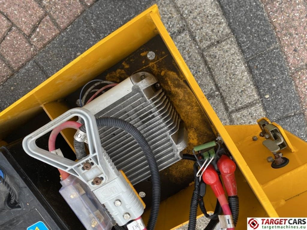 Scissor lift JCB S4550E Electric Scissor Work Lift 1580cm: picture 14