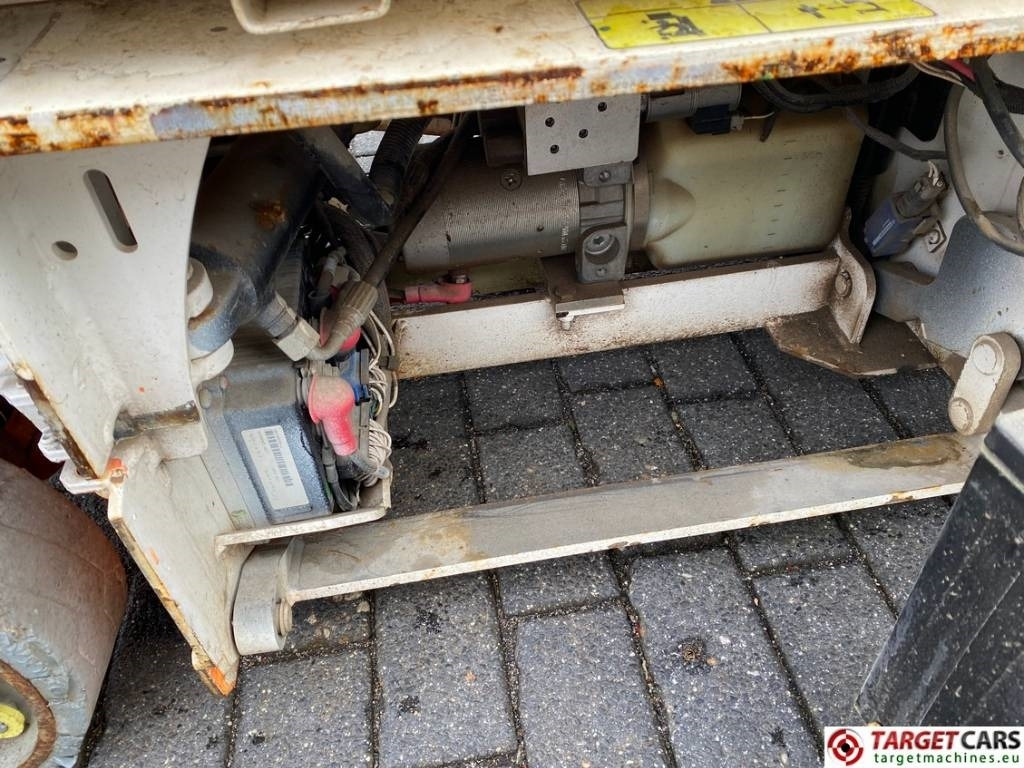 Vertical mast lift JLG 1230ES Electric Vertical Mast Work Lift 566cm: picture 16 Vertical mast lift JLG 1230ES Electric Vertical Mast Work Lift 566cm: picture 16