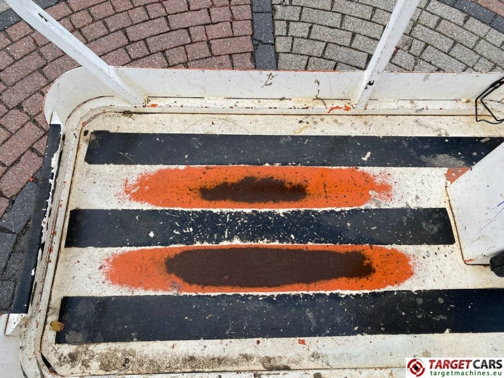 Vertical mast lift JLG 1230ES Electric Vertical Mast Work Lift 566cm: picture 8 Vertical mast lift JLG 1230ES Electric Vertical Mast Work Lift 566cm: picture 8