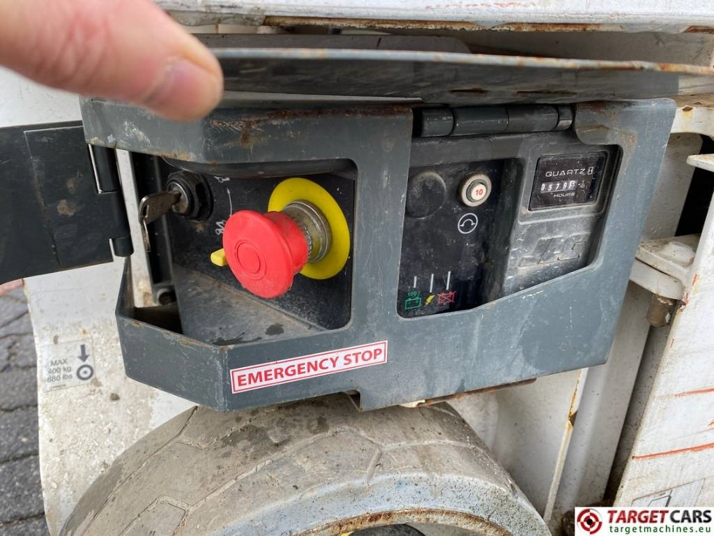 Vertical mast lift JLG 1230ES Electric Vertical Mast Work Lift 566cm: picture 11 Vertical mast lift JLG 1230ES Electric Vertical Mast Work Lift 566cm: picture 11