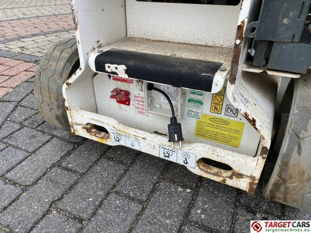 Vertical mast lift JLG 1230ES Electric Vertical Mast Work Lift 566cm: picture 13 Vertical mast lift JLG 1230ES Electric Vertical Mast Work Lift 566cm: picture 13