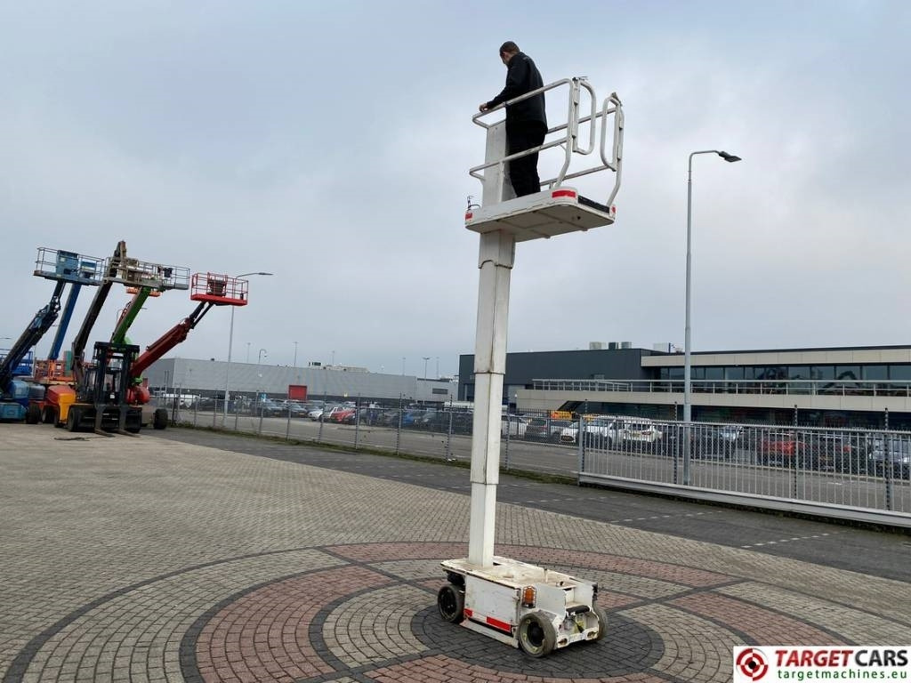 Vertical mast lift JLG 1230ES Electric Vertical Mast Work Lift 566cm: picture 7 Vertical mast lift JLG 1230ES Electric Vertical Mast Work Lift 566cm: picture 7