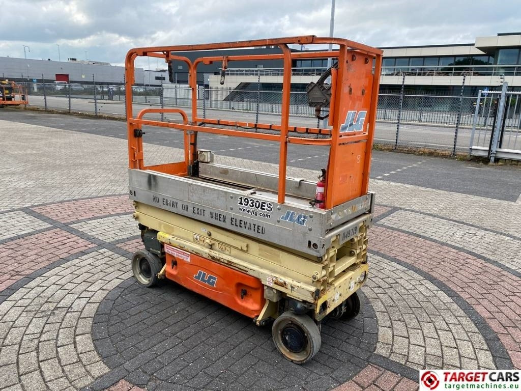 JLG 1930ES Electric Scissor Work Lift 772cm - Scissor lift: picture 2 JLG 1930ES Electric Scissor Work Lift 772cm - Scissor lift: picture 2
