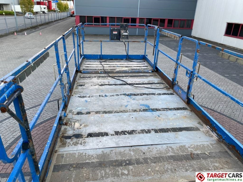 Scissor lift JLG 3394RT Diesel 4x4 Scissor Work Lift 1206cm: picture 8