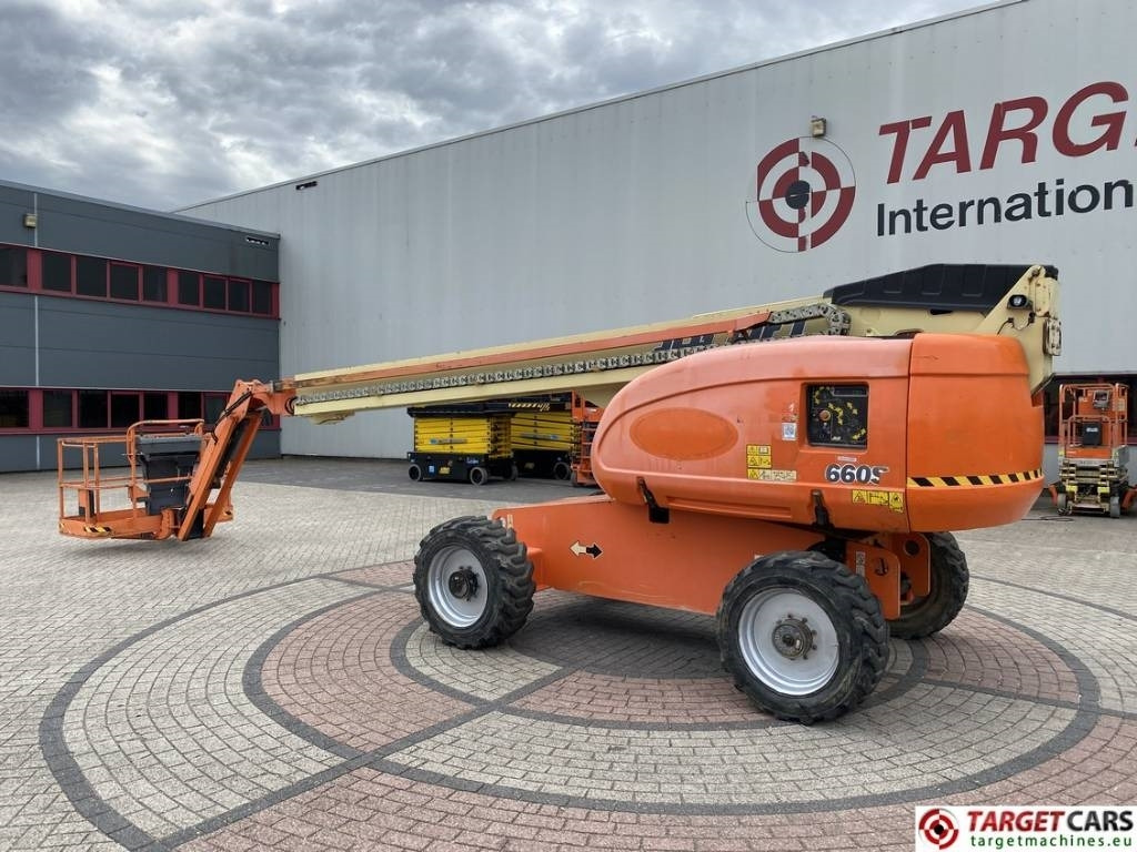 JLG 660SJ Telescopic 4x4 Diesel Boom Work Lift 2232cm - Telescopic boom: picture 4 JLG 660SJ Telescopic 4x4 Diesel Boom Work Lift 2232cm - Telescopic boom: picture 4