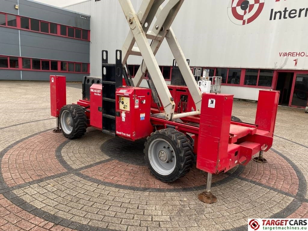 Scissor lift MEC 6092RT Diesel 4x4 Scissor Work Lift 2020cm: picture 29 Scissor lift MEC 6092RT Diesel 4x4 Scissor Work Lift 2020cm: picture 29
