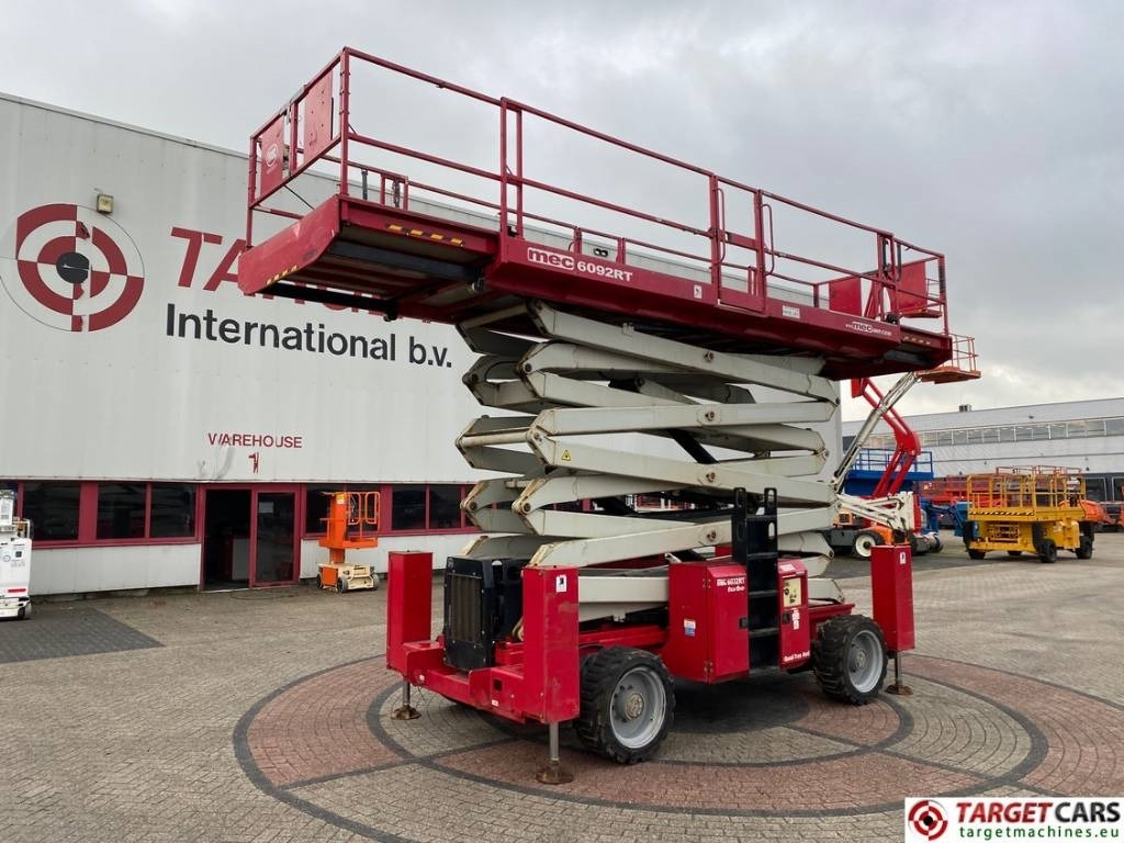 Scissor lift MEC 6092RT Diesel 4x4 Scissor Work Lift 2020cm: picture 36 Scissor lift MEC 6092RT Diesel 4x4 Scissor Work Lift 2020cm: picture 36