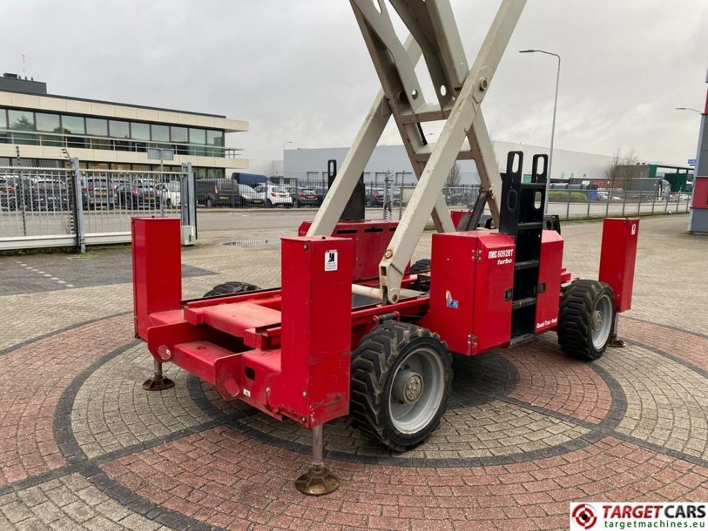 Scissor lift MEC 6092RT Diesel 4x4 Scissor Work Lift 2020cm: picture 28 Scissor lift MEC 6092RT Diesel 4x4 Scissor Work Lift 2020cm: picture 28