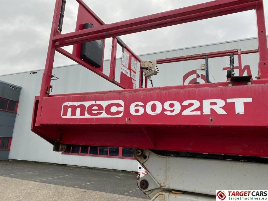 Scissor lift MEC 6092RT Diesel 4x4 Scissor Work Lift 2020cm: picture 38 Scissor lift MEC 6092RT Diesel 4x4 Scissor Work Lift 2020cm: picture 38