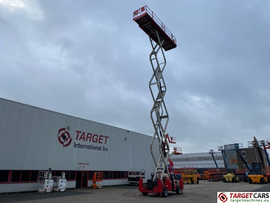 Scissor lift MEC 6092RT Diesel 4x4 Scissor Work Lift 2020cm: picture 27 Scissor lift MEC 6092RT Diesel 4x4 Scissor Work Lift 2020cm: picture 27