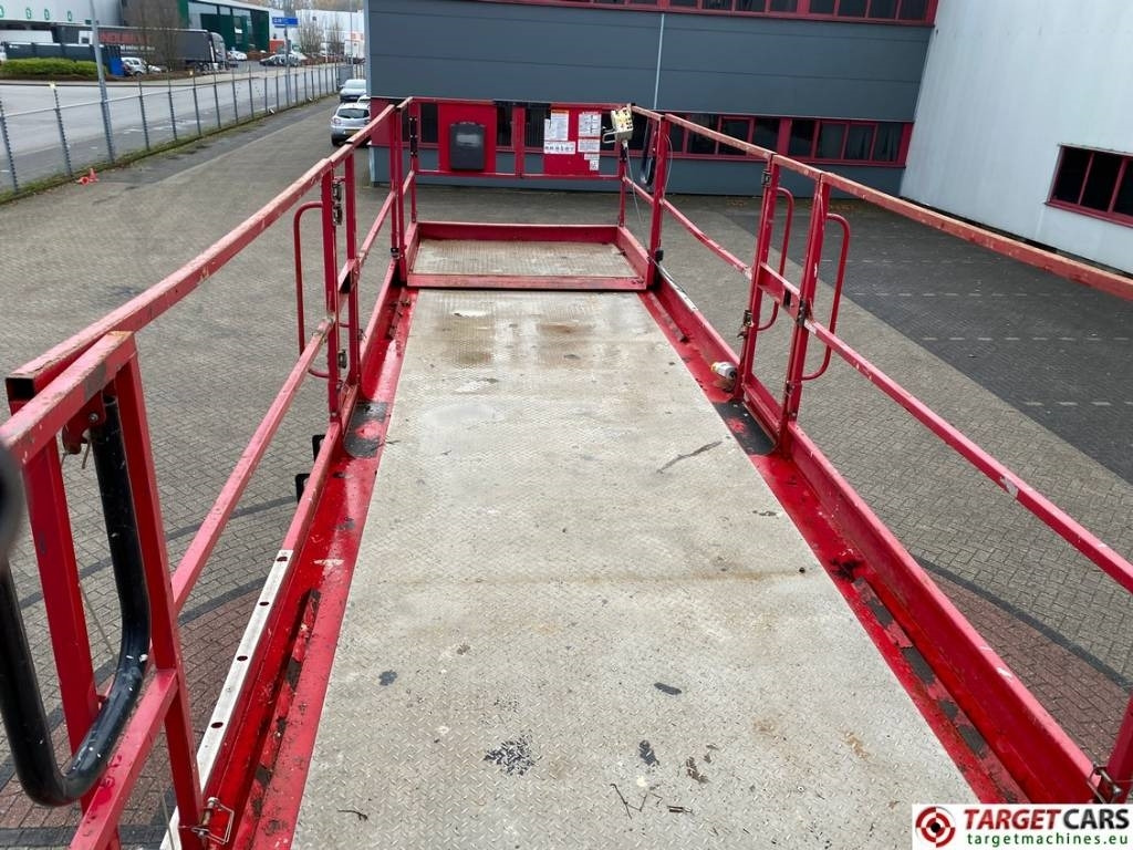 Scissor lift MEC 6092RT Diesel 4x4 Scissor Work Lift 2020cm: picture 8 Scissor lift MEC 6092RT Diesel 4x4 Scissor Work Lift 2020cm: picture 8