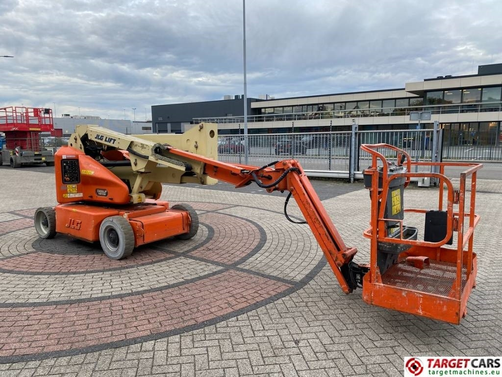 JLG E400AJPN Jib Plus Articulated Electric BoomLift - Other machinery: picture 2 JLG E400AJPN Jib Plus Articulated Electric BoomLift - Other machinery: picture 2