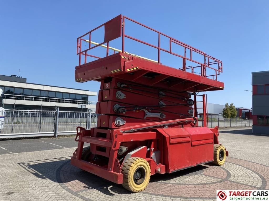 PB Lifttechnik S270-24 D Scissor 4x4 Diesel Work Lift 2725cm - Scissor lift: picture 3 PB Lifttechnik S270-24 D Scissor 4x4 Diesel Work Lift 2725cm - Scissor lift: picture 3