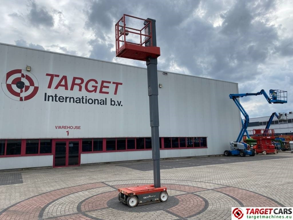 Vertical mast lift SkyJack SJ16 Electric Vertical Mast Work Lift 675cm: picture 6