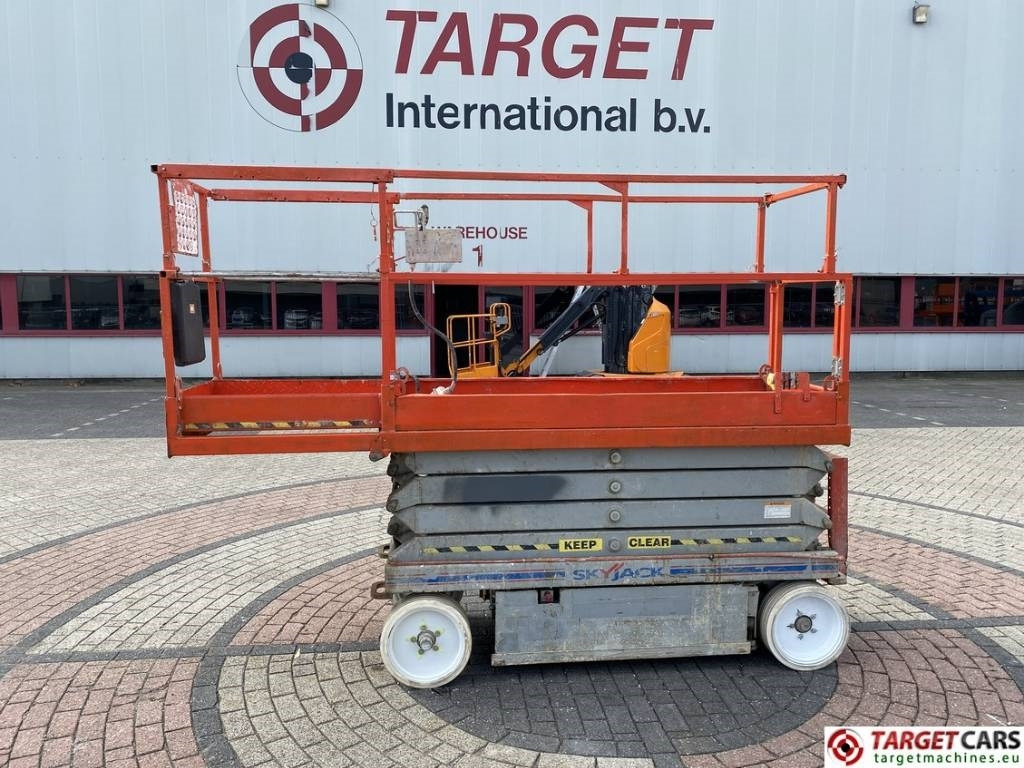SkyJack SJIII-3226 Electric 3226 Scissor Work Lift 990cm - Scissor lift: picture 5 SkyJack SJIII-3226 Electric 3226 Scissor Work Lift 990cm - Scissor lift: picture 5