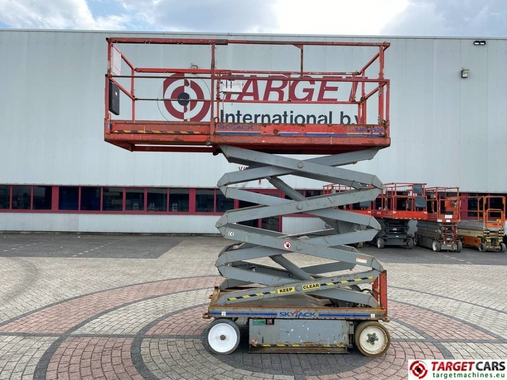 SkyJack SJIII-4626 Electric Scissor 4626 Work Lift 990cm - Scissor lift: picture 5 SkyJack SJIII-4626 Electric Scissor 4626 Work Lift 990cm - Scissor lift: picture 5