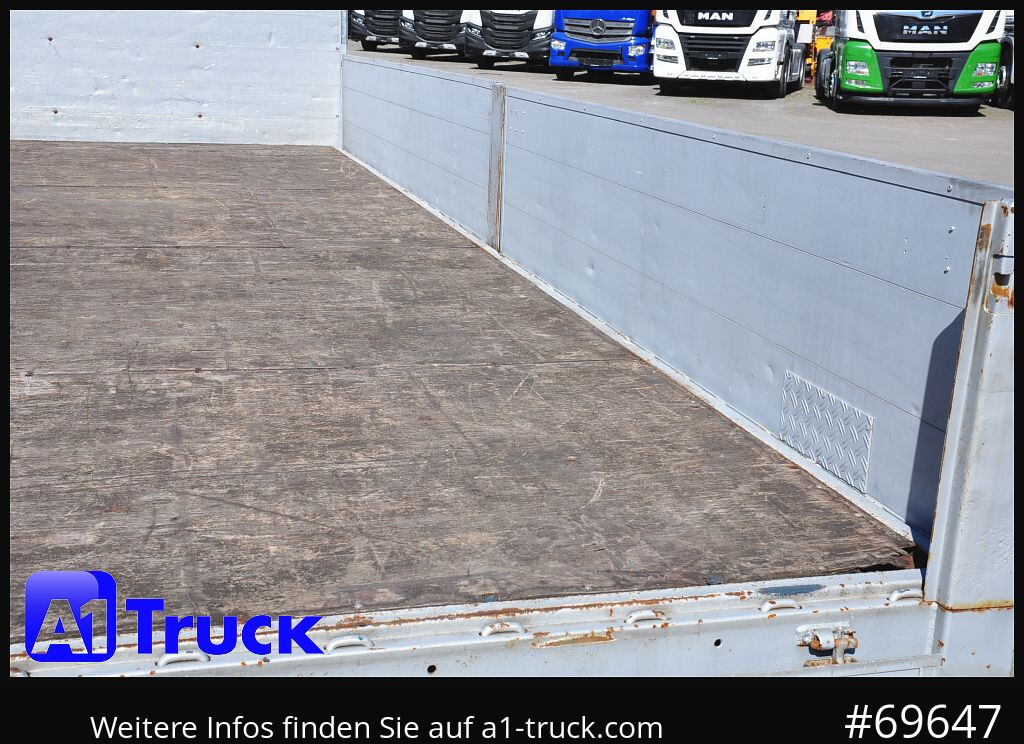 MAN TGL 8,220, Pritsche offen, L6400mm, AHK, - Flatbed van: picture 3 MAN TGL 8,220, Pritsche offen, L6400mm, AHK, - Flatbed van: picture 3