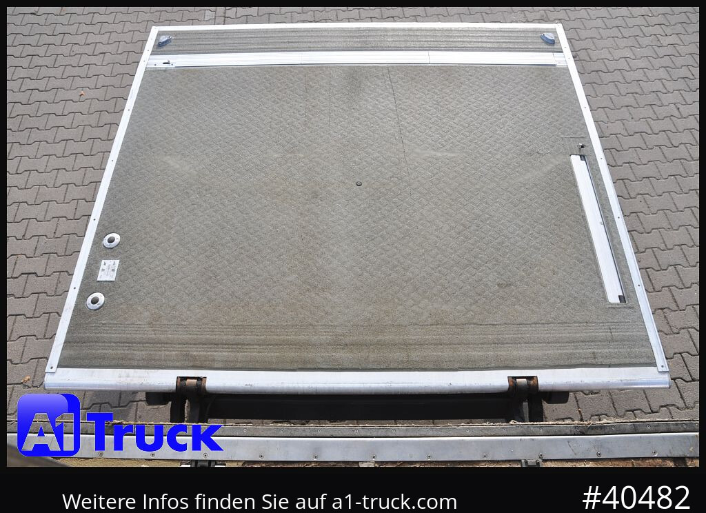 MERCEDES-BENZ 1824 LL Carrier 950 Mt, 3 Kammern, Automatik - Refrigerator truck: picture 3 MERCEDES-BENZ 1824 LL Carrier 950 Mt, 3 Kammern, Automatik - Refrigerator truck: picture 3