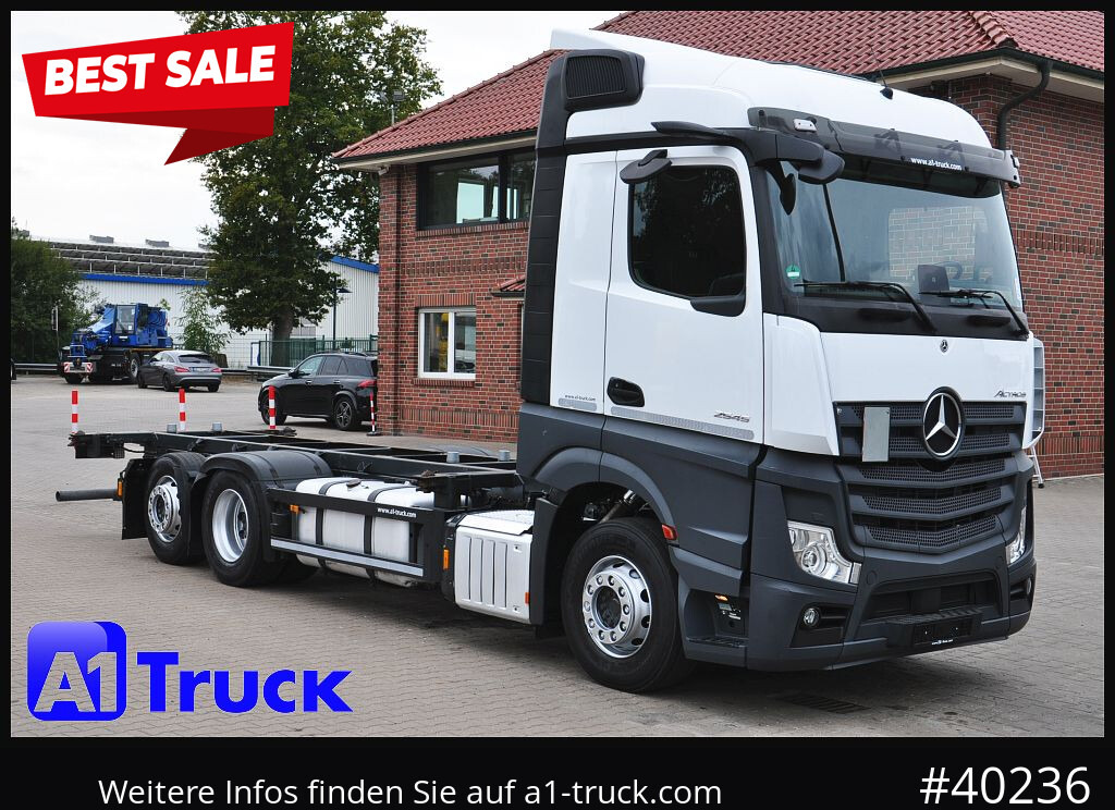 MERCEDES-BENZ 2545, Multi BDF, Wechsler, 7.45-7.82, MIDI, Liftachse - Container transporter/ Swap body truck: picture 1 MERCEDES-BENZ 2545, Multi BDF, Wechsler, 7.45-7.82, MIDI, Liftachse - Container transporter/ Swap body truck: picture 1