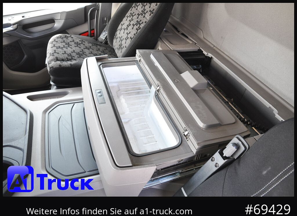 SCANIA P 320 P 6x2,, Getränke, Lenkachse, LBW: Dhollandia DHLM 30 on lease SCANIA P 320 P 6x2,, Getränke, Lenkachse, LBW: Dhollandia DHLM 30: picture 6