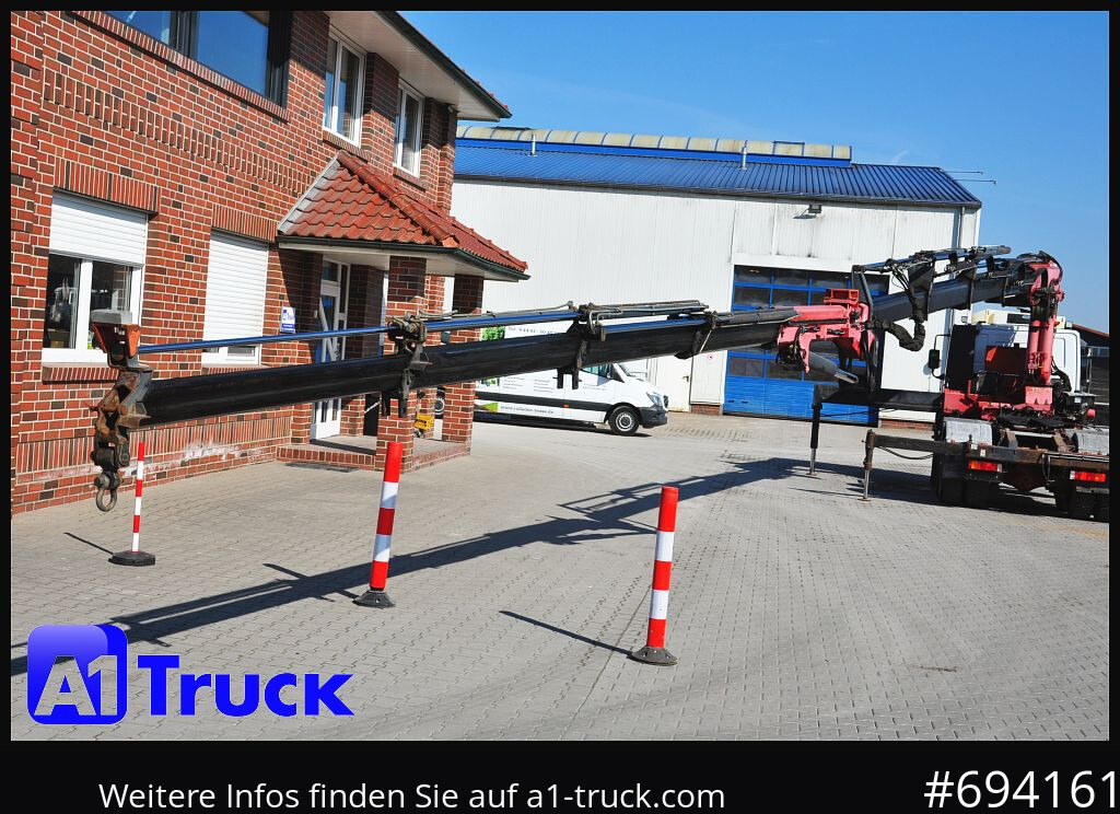 IVECO-MAGIRUS 420 6x4, HMF3722 Jib Funk Seilwinde, - Tractor unit: picture 2 IVECO-MAGIRUS 420 6x4, HMF3722 Jib Funk Seilwinde, - Tractor unit: picture 2