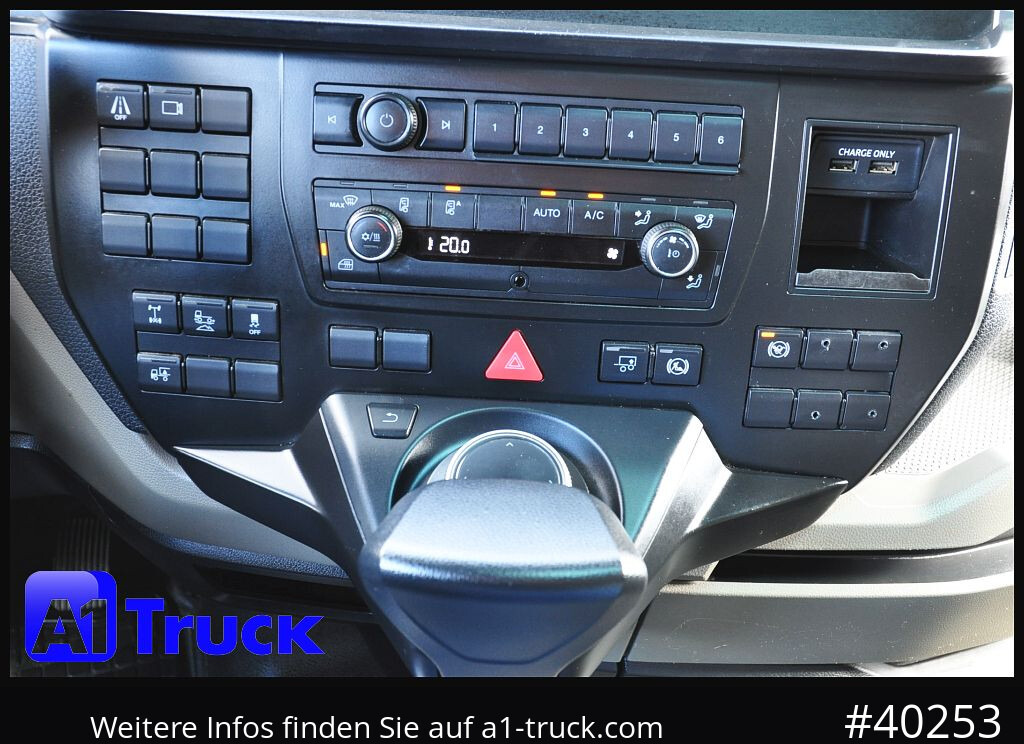 MAN TGX 18.470 GM Hydraulik, Intarder Navi Standklima, - Tractor unit: picture 3 MAN TGX 18.470 GM Hydraulik, Intarder Navi Standklima, - Tractor unit: picture 3