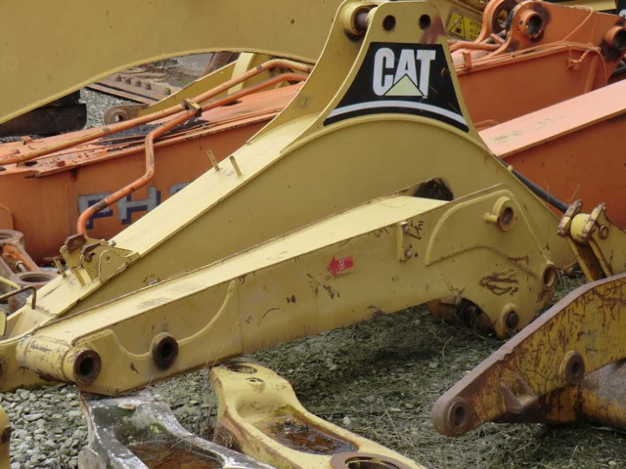 Caterpillar 438C BRACCIO POSTERIORE - Boom for Construction machinery: picture 4 Caterpillar 438C BRACCIO POSTERIORE - Boom for Construction machinery: picture 4