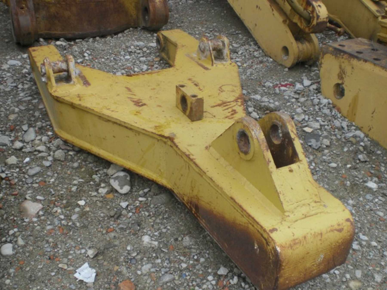 Caterpillar D5 - D6 SUPPORTO KELLY PER RIPPER - Ripper for Construction machinery: picture 1 Caterpillar D5 - D6 SUPPORTO KELLY PER RIPPER - Ripper for Construction machinery: picture 1