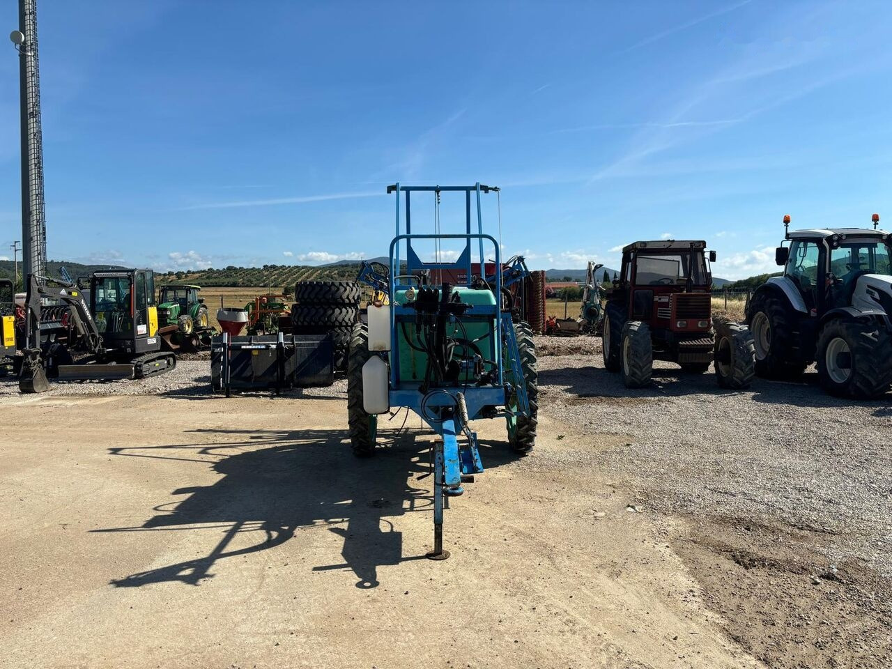 Berthoud ALBA AUTO 15 G 130 - Trailed sprayer: picture 2 Berthoud ALBA AUTO 15 G 130 - Trailed sprayer: picture 2