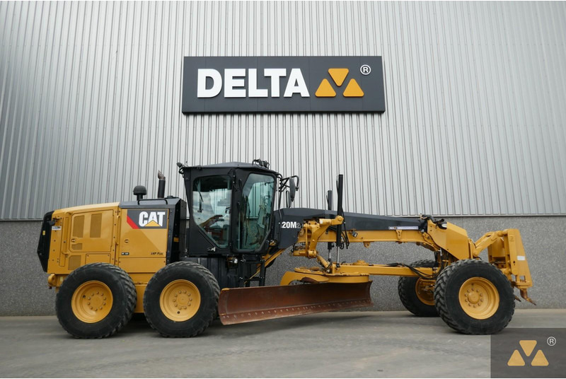 Caterpillar 120M2 - Grader: picture 2 Caterpillar 120M2 - Grader: picture 2