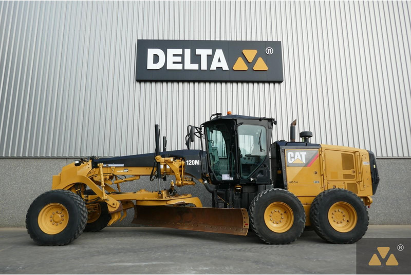 Caterpillar 120M2 - Grader: picture 1 Caterpillar 120M2 - Grader: picture 1