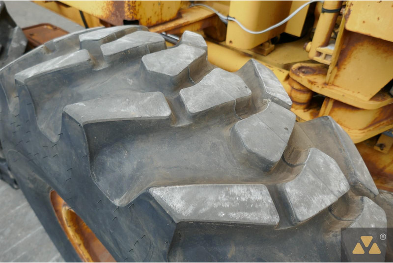 Grader Caterpillar 12G: picture 18