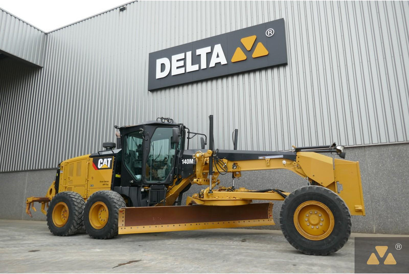 Caterpillar 140M2 - Grader: picture 3 Caterpillar 140M2 - Grader: picture 3
