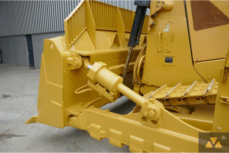 Bulldozer Caterpillar D8T: picture 14