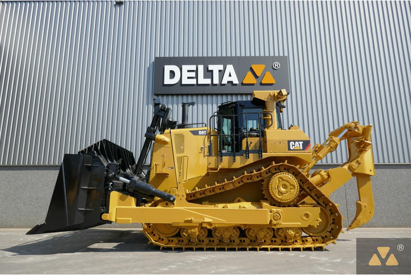 Caterpillar D9T - Bulldozer: picture 1 Caterpillar D9T - Bulldozer: picture 1