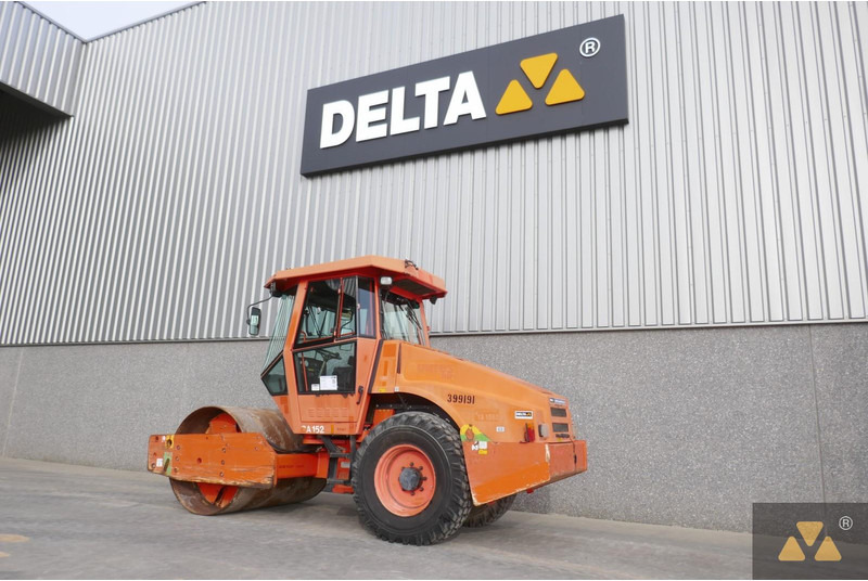 Roller Dynapac CA152D: picture 6