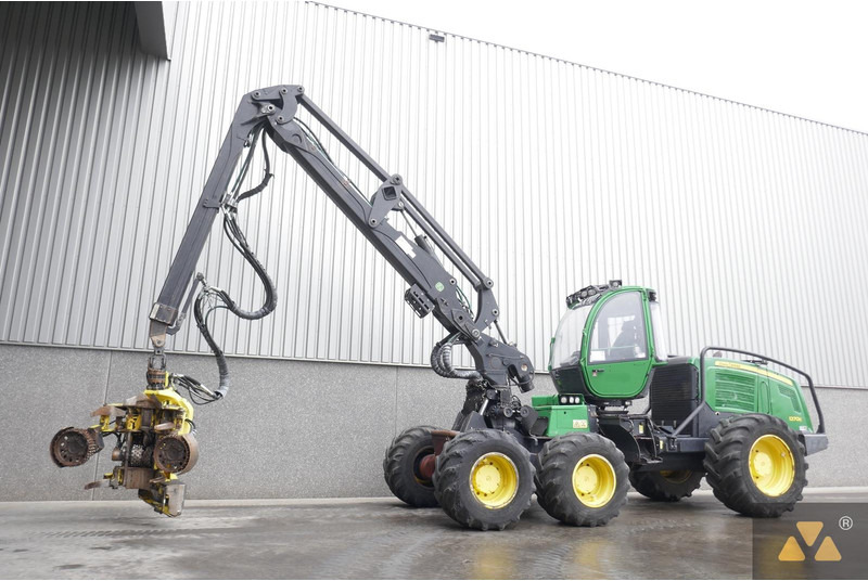 John Deere 1270E - Forestry harvester: picture 3 John Deere 1270E - Forestry harvester: picture 3