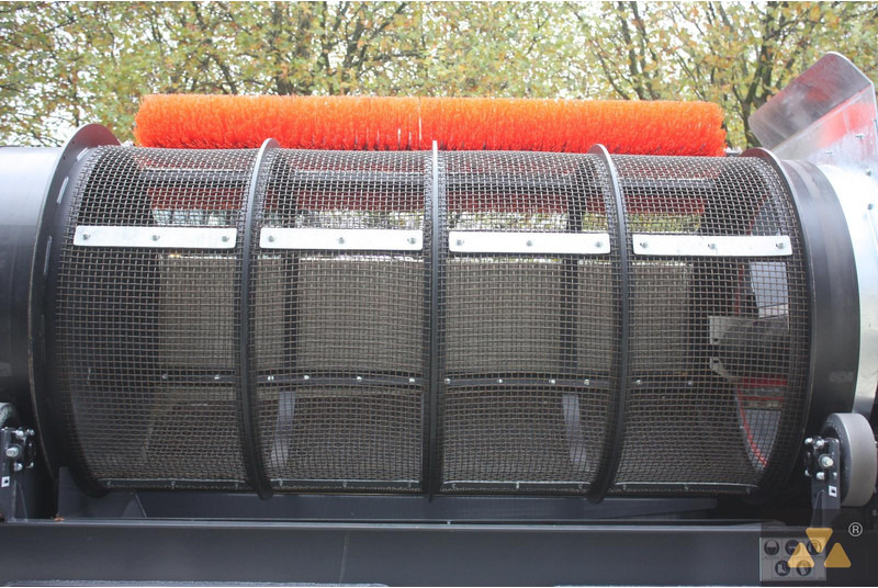 Xrok Rotator 380 - Screener: picture 4 Xrok Rotator 380 - Screener: picture 4