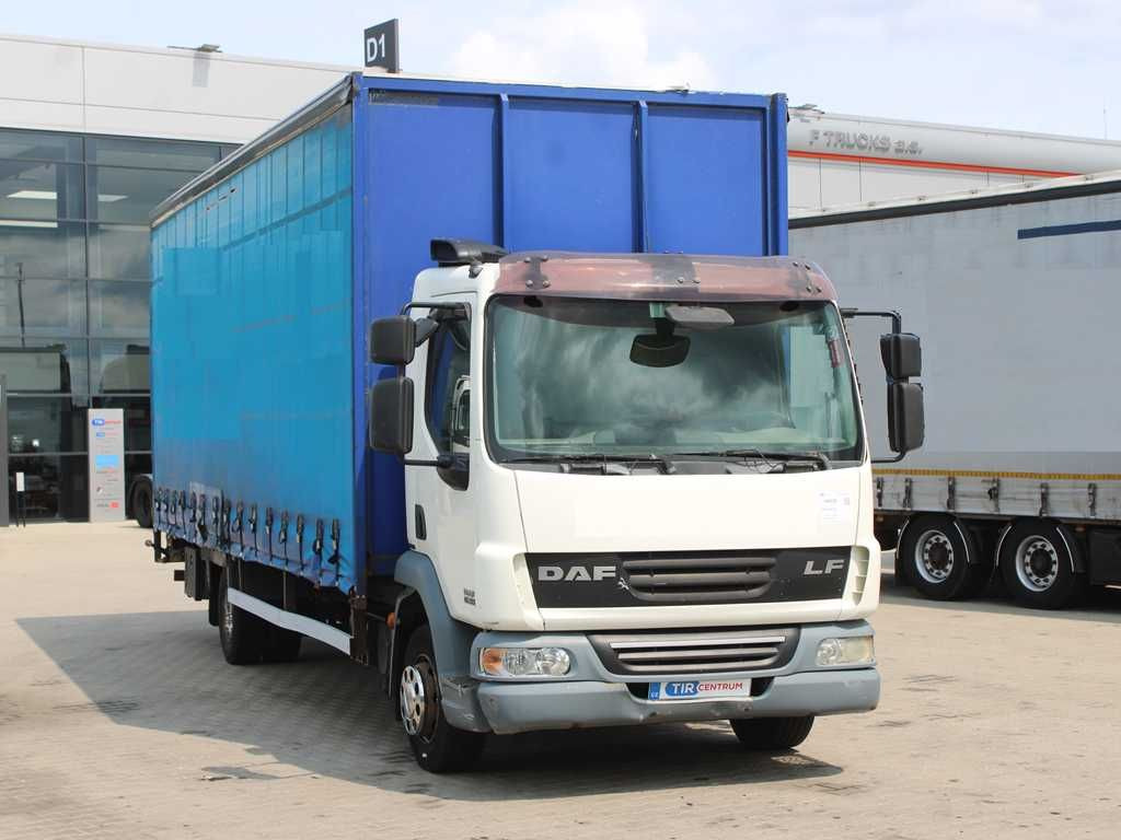 DAF FA LF 45, EURO 5, TAIL LIFT - Curtainsider truck: picture 2 DAF FA LF 45, EURO 5, TAIL LIFT - Curtainsider truck: picture 2
