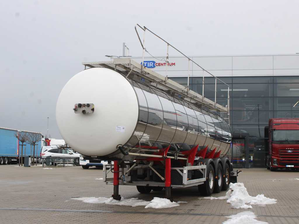 Feldbinder TSA, LIFT AXLE, 32 m³ - Tank semi-trailer: picture 1 Feldbinder TSA, LIFT AXLE, 32 m³ - Tank semi-trailer: picture 1