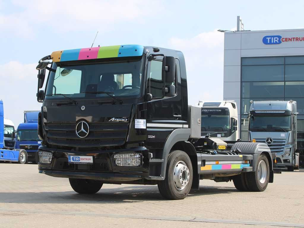 Mercedes-Benz ATEGO 1224, EURO 6, HOOK CONTAINER - Hook lift truck: picture 1 Mercedes-Benz ATEGO 1224, EURO 6, HOOK CONTAINER - Hook lift truck: picture 1
