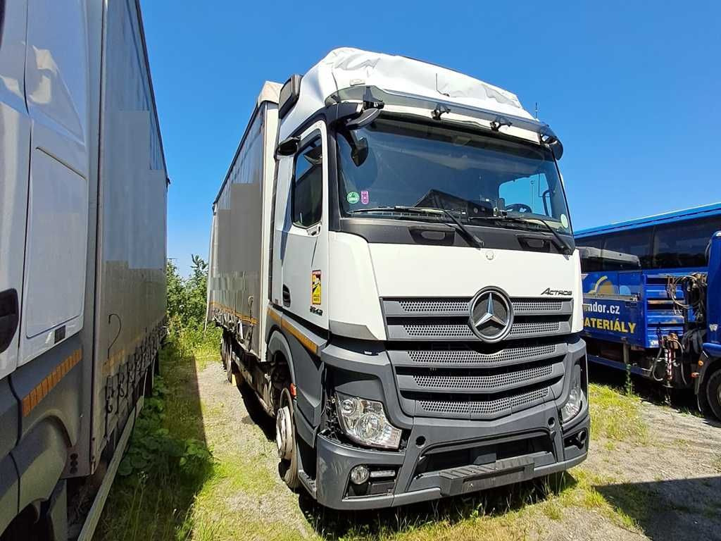 Mercedes-Benz Actros 2542, 6X2 - Curtainsider truck: picture 2 Mercedes-Benz Actros 2542, 6X2 - Curtainsider truck: picture 2